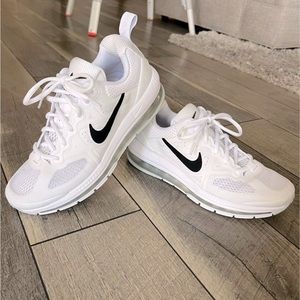 Nike Air Max Genome / Mens 6.5 / Womens 8